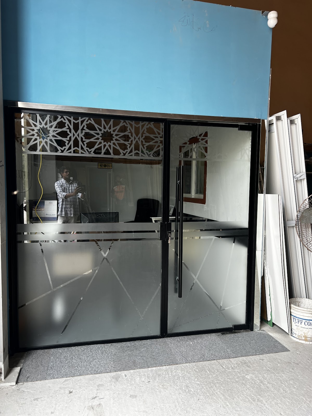 AL FAYAD GLASS AND ALUMINIUM WORKS SPS L.L.C - صورة 2