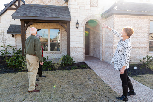Jhenii Barnett, Realtor- EXP Realty, LLC - Thumbnail