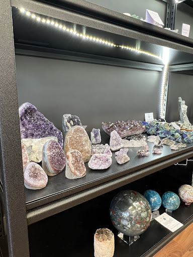 Crafty's Crystals Gallery - Canada