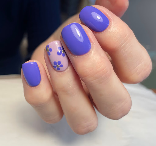 Nails at 13 - Thumbnail