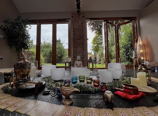 Lea Luna Healing - The Wirral Headspa