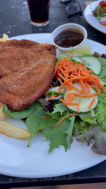 Foxy's Bar & Restaurant Fitzroy Island by null