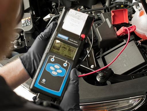 Facing bike battery issues? Visit Jugnu Automobile Bike Service Center in Noida for fast and affo…