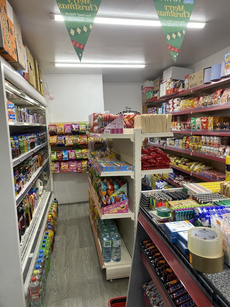 Mini supermarket photo 3