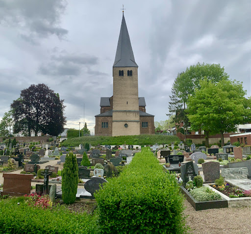 katholischer Friedhof Niederkassel