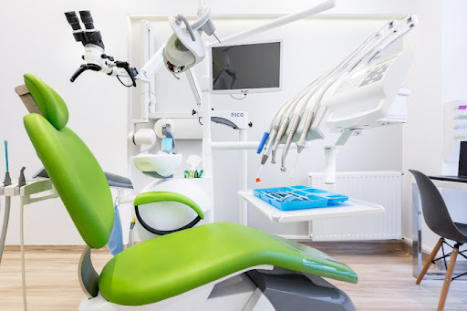White Dental Clinic - Gabinet stomatologiczny Bielany