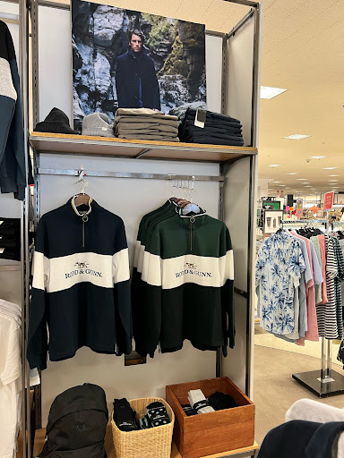 Rodd & Gunn - (Myer Wagga Wagga) - Thumbnail