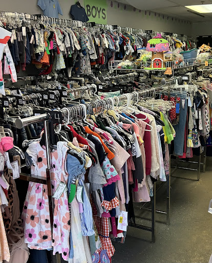 Doodlebugs Consignment - Visual