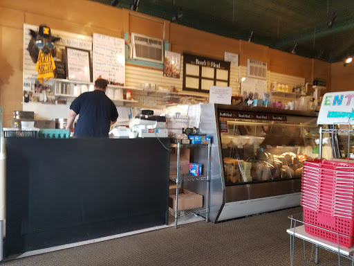 Oakmont Deli & Specialty Soups - Thumbnail