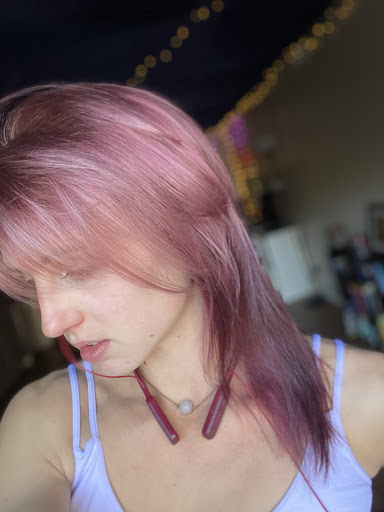 The Chair: A Hair Salon - Thumbnail