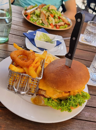 Blaue Ecke Restaurant & Hotel in Adenau - Thumbnail