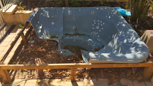 Perth Spa Wreckers - Thumbnail