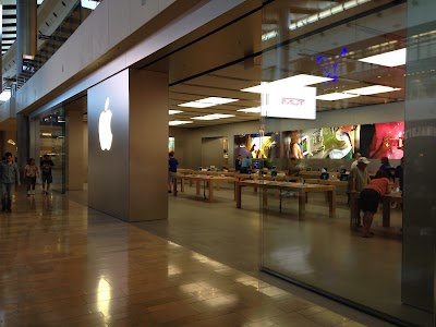 Photos of Apple Fashion Show