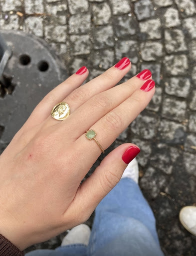 Vivia Nail - Thumbnail