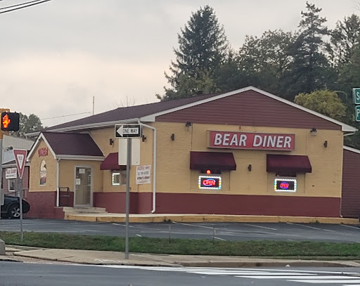 Bear Diner - Visual