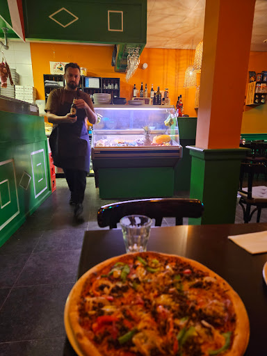 Pizzeria Trattoria Napoli - Thumbnail