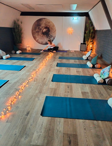 Sannes Yoga Journey - Thumbnail
