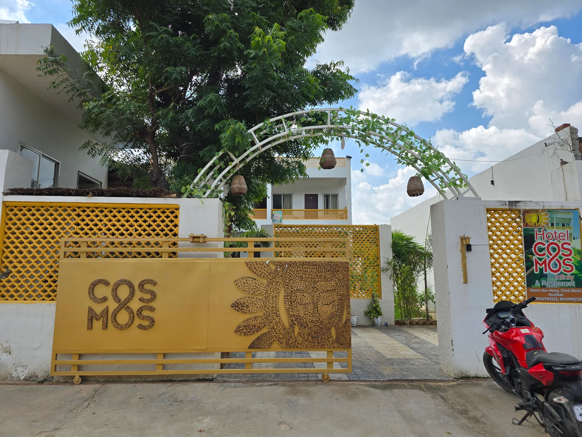 Hotel cosmos Infinity pushkar