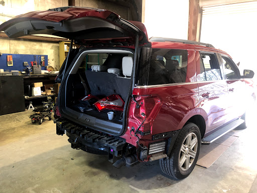 Gateway Collision and Repair - Thumbnail