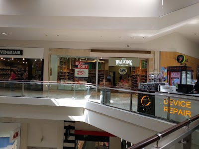 The Walking Company - Clackamas Town Center