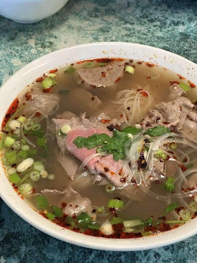Pho Ly - Visual