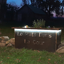 Photo n°29 de Le Puits Dans La Cour à Saint-Priest-des-Champs (Bistro)