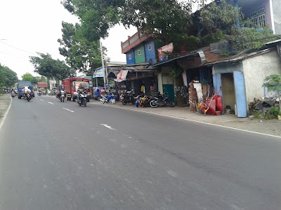 Photos of UD Sahabat motor Terara