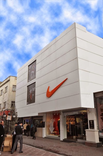 Photos of Borak Sports Nike Asics-Tiger-Store