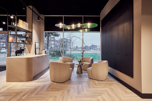 de Beautyfabriek | Kapsalon & Extensions | Krullenkapper | Schoonheidssalon & Nagelsalon | Doetinchem - Thumbnail