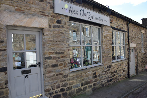 Lime Tree Gallery - Visual