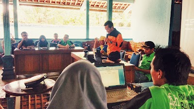 Photos of Balai Warga Merden