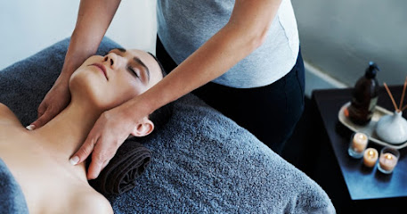 Massage le phénix d'or a Compiègne