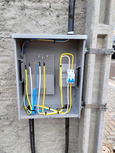 Cristiano eletricista