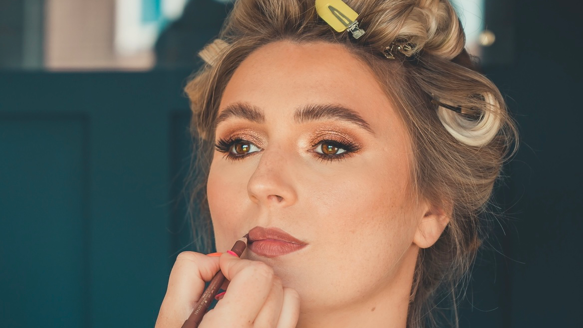 Lauren Jamie - Professional Hair & Makeup - Makeup Artists - photo 1