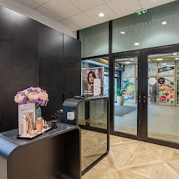 Photo n°15 de Franck Provost - Coiffeur Biarritz à Biarritz (Magasin de cosmétiques)