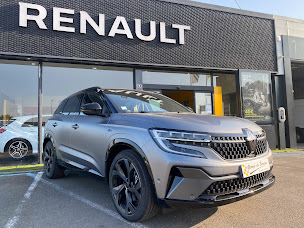 Photo n°1 de Renault / Dacia - Garage du Barreau à Lécousse (Concessionnaire automobile)