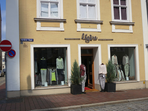 légère - Visual