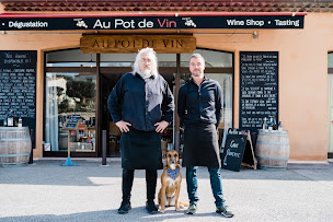 Photo n°1 de Au Pot De Vin à Le Rouret (Caviste)