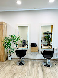 Photo n°3 de ITSI-BAN - Coiffeur Lunel à Lunel (Salon de coiffure)