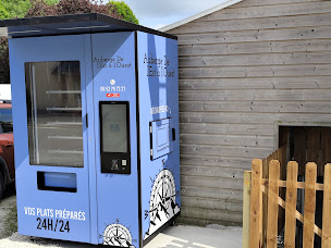 Photo n°12 de Auberge De l'est à l'ouest. restaurant, traiteur, pâtissier. à Poullaouen (Pâtisserie)
