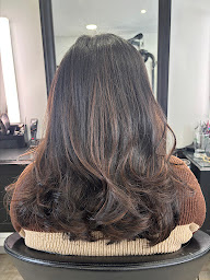 Photo n°11 de Salon de coiffure Esprit Créatif à Ormesson-sur-Marne (Salon de coiffure)