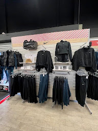 Photo n°11 de Sport 2000 Dax à Dax (Magasin de vêtements de sport)