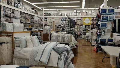 Bed Bath & Beyond