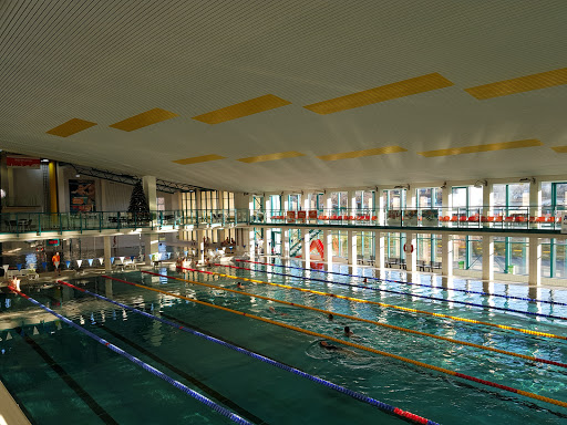 Hallenschwimmbad und Sauna