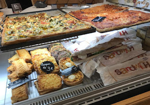 Photo n°37 de CARREFOUR MONTAGNE - Les Orres 1650 à Les Orres (Centre commercial)