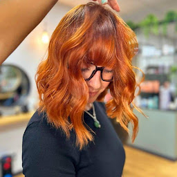 Photo n°1 de Pourquoi Pas coiffure et Institut de beauté à Nay (Salon de coiffure)