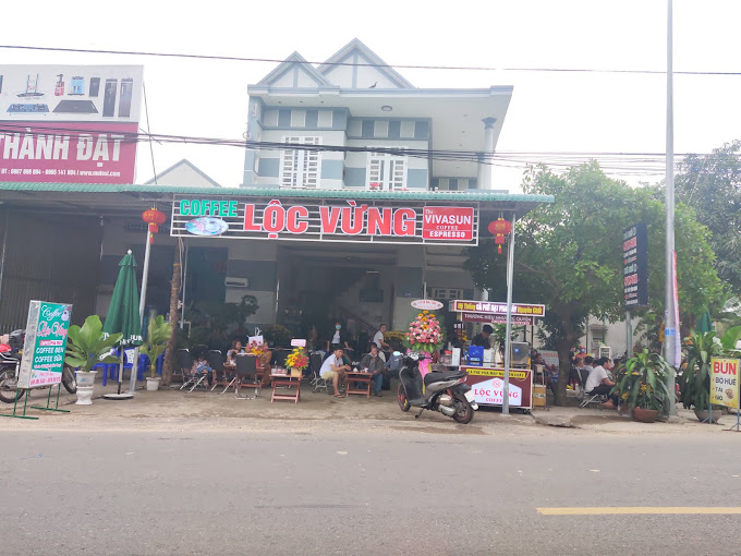 Cà Phê Lộc Vừng, 235 Phạm Văn Đồng, Nghĩa Hành, Quảng Ngãi