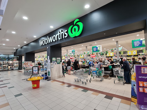 Woolworths Miami Plaza