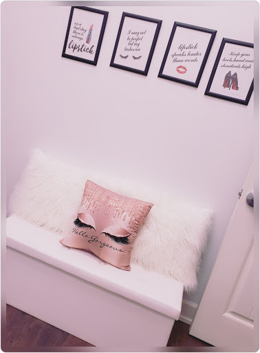 Lovable Lash Studio Suite 102 - Thumbnail