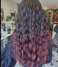 Photo n°29 de Tête en L'Hair à Noisy-le-Grand (Salon de coiffure)